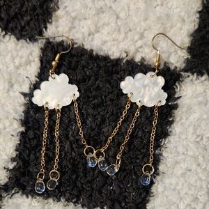 💀Cloud Dangle Earrings with Gold Chains